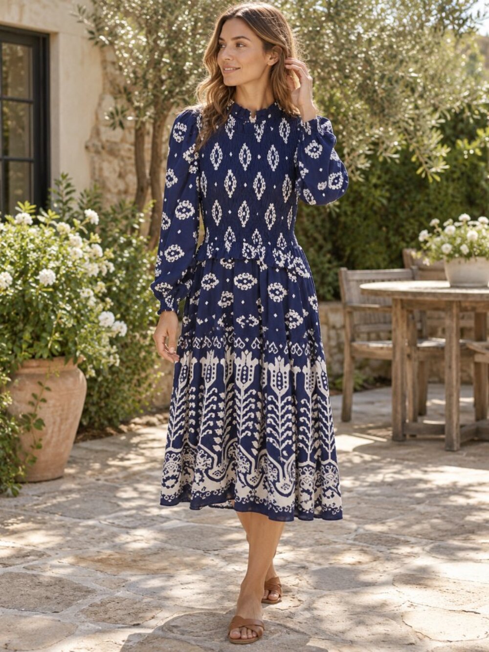 Sea NY Sonia Long Sleeve Smocked Midi Dress Size 2 Navy/White